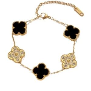 18K Gold Plated & Black Quatrfoil Diamond Clover Bracelet